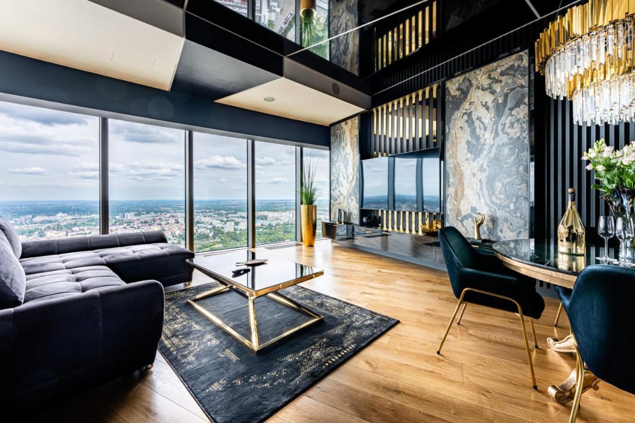 Apartamenty Sky Tower Z Wanna Przy Oknie Vratislav Exteriér fotografie